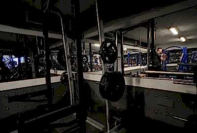 Smith machine basement